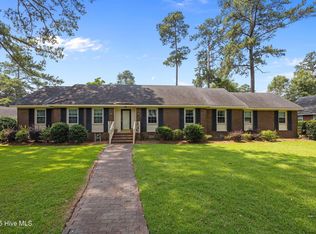 1902 York St, Kinston, NC 28504