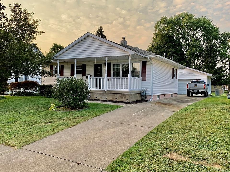 1st image of 641 Cedar St