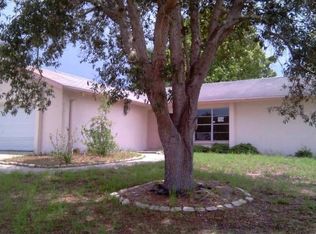 692 16th Ln, Palm Harbor, FL 34683