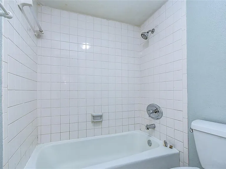 230 Cypress Pl — Photo 36