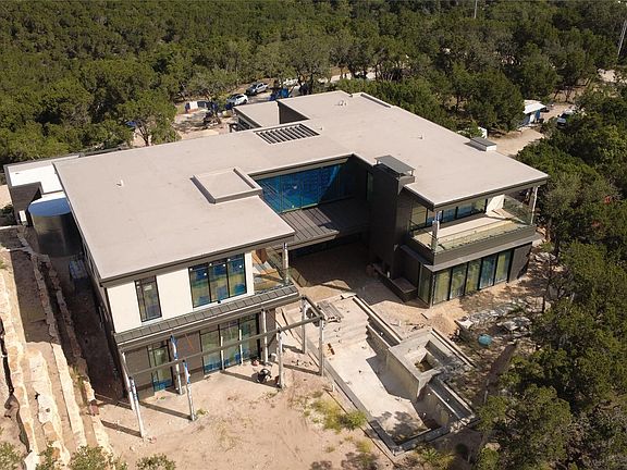 5th image of 1 Martelli Ln
