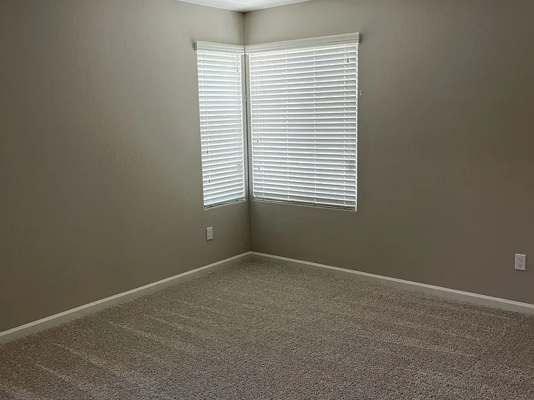 Second Bedroom overlooking Front