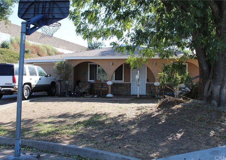 1st image of 12960 Cambray Dr