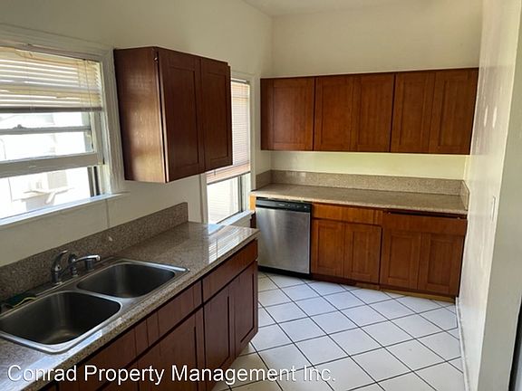 4th image of 454 N Orange Grove Ave #11492359