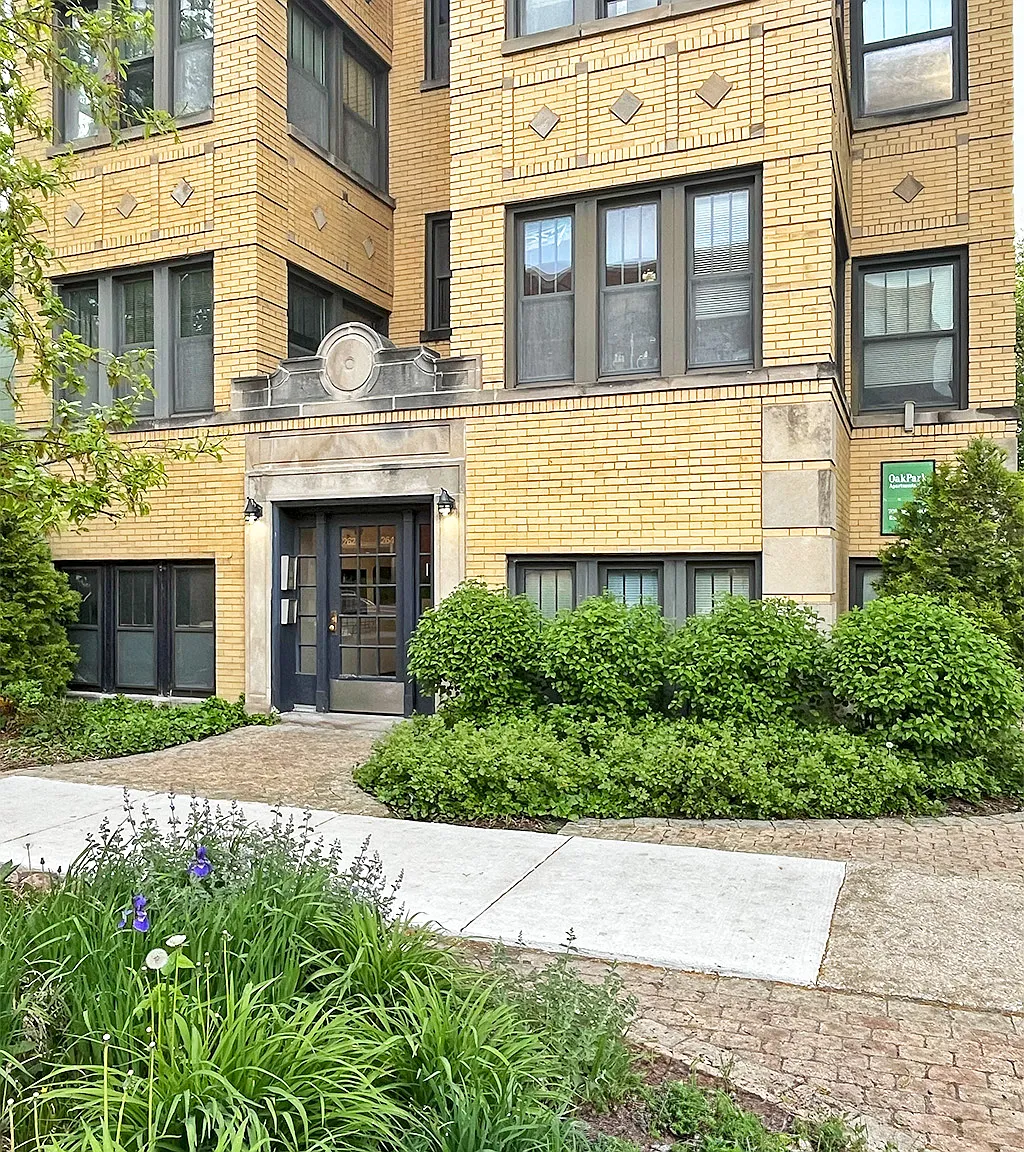 262-264 S. Marion St. and 1036-1038 Randolph St. — Photo 2
