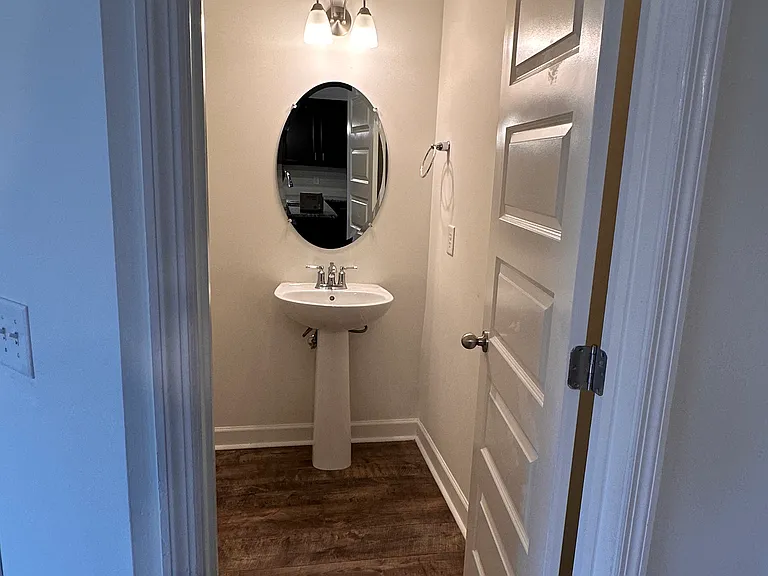 327 Lakeside Park Dr #82 — Photo 10