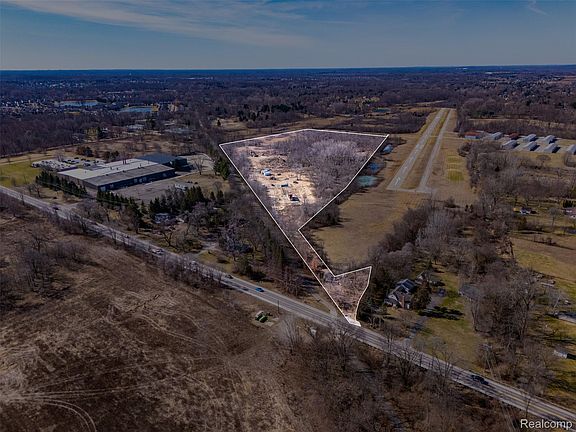 2nd image of 0 Milford Rd