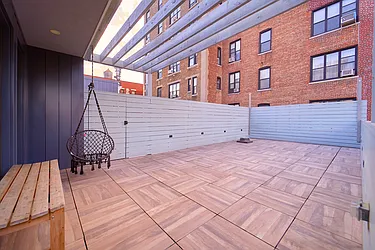 Rented by Living New York