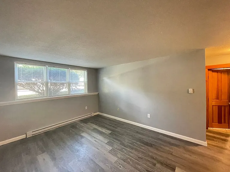 177 Loudon Rd #103 — Photo 3
