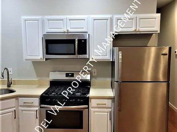 2nd image of 4235 Otter St