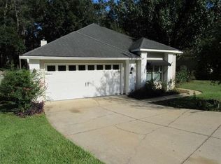 1047 Park View Dr, Tallahassee, FL 32311