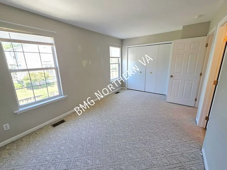301 Bridle Crest Sq NE — Photo 15