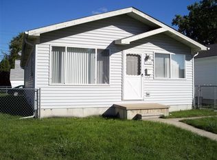 1705 E Evelyn Ave, Hazel Park, MI