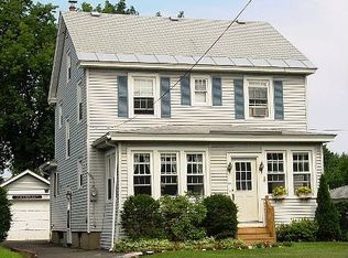 38 Marwill St, Albany, NY 12209