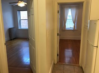 32 Hemenway St #4, Boston, MA 02115
