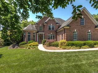 7662 Turnberry Ln, Stanley, NC 28164