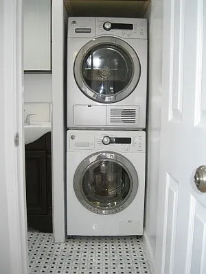 Rented by Tower Brokerage | media 32