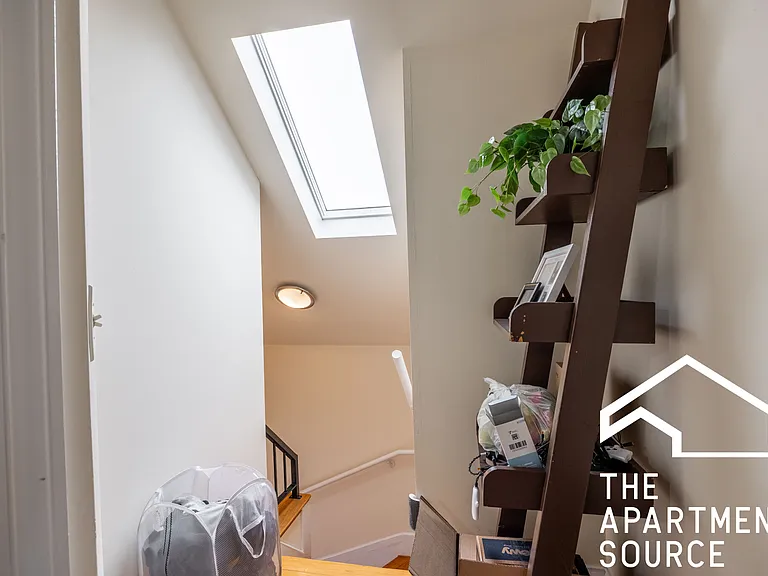 1738 W Altgeld St #2R — Photo 11