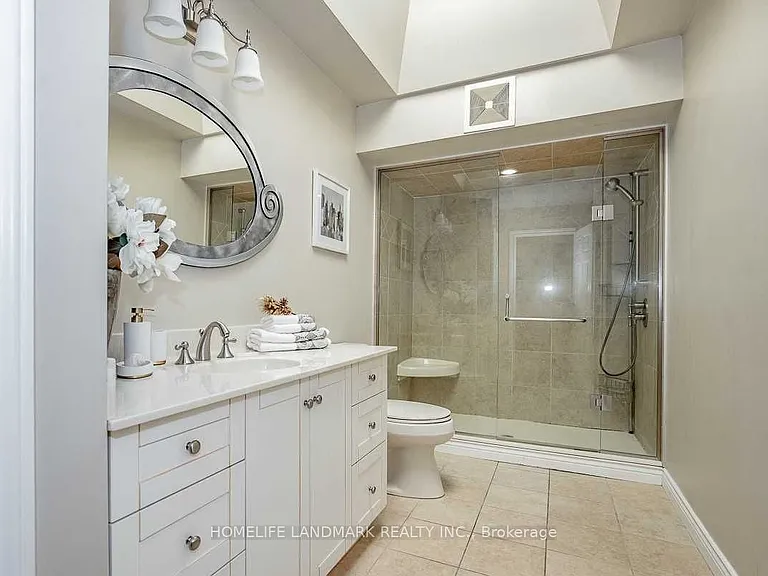 2301 Bennington Gate — Photo 26