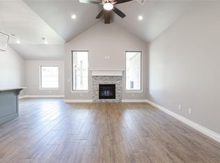 12429 SW 30th St, Yukon, OK 73099