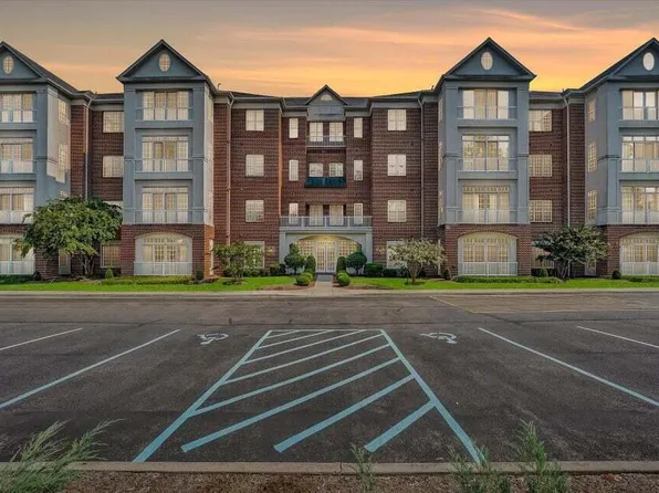 225 23rd St SW APT 205, Roanoke, VA 24014