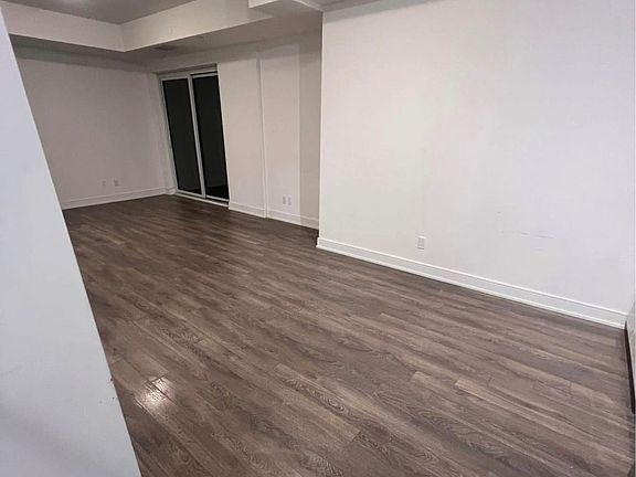 2nd image of 1350 Ellesmere Rd #627