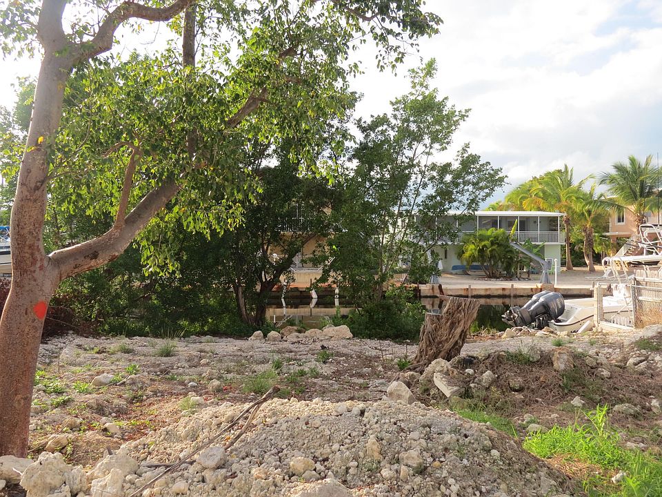 1st image of 155 Tequesta St