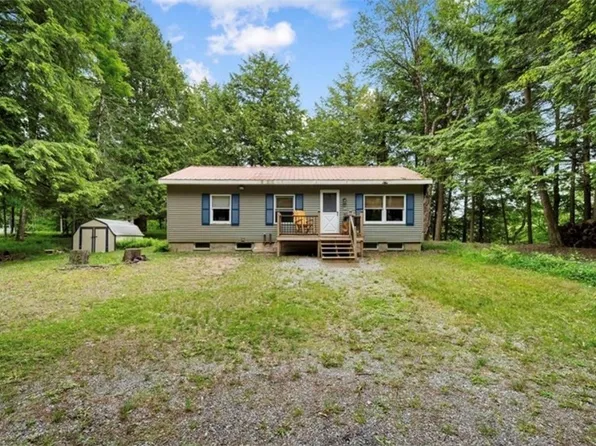 9036 Woods Rd, Remsen, NY 13438