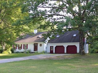 378 Sunny Hill Dr, Clarendon, VT 05759