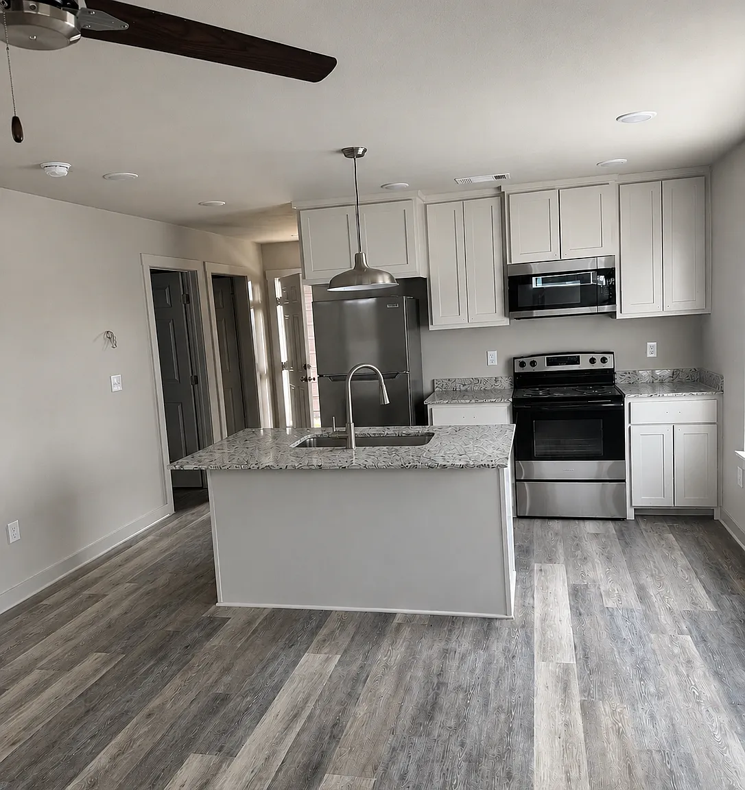 1 bed, 675 sqft, $925 — Photo 1