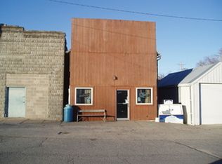 217 Maple St, Henderson, IA 51541