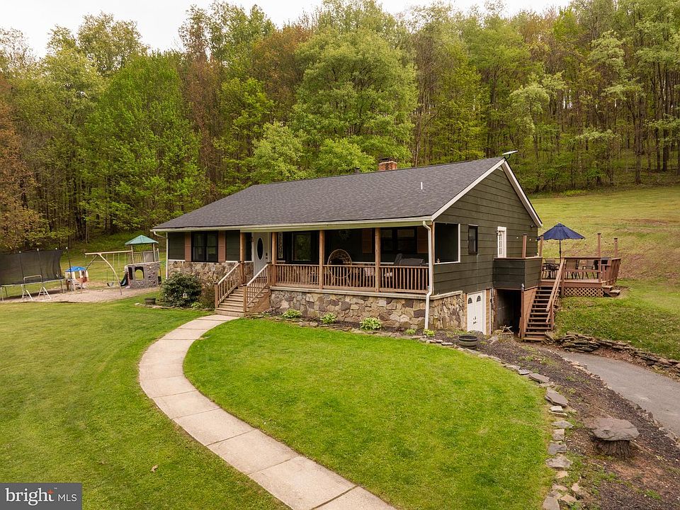 1st image of 2254 Garrett Rd