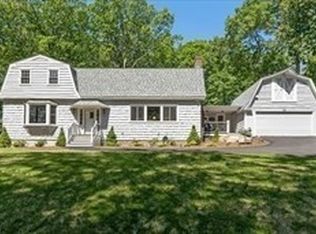 30 Ryefield Rd, Fitchburg, MA 01420