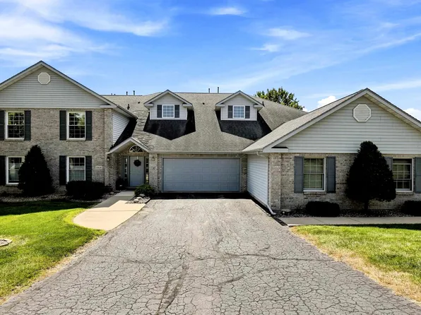 3274 Lake Ridge Dr APT D, Dubuque, IA 52003