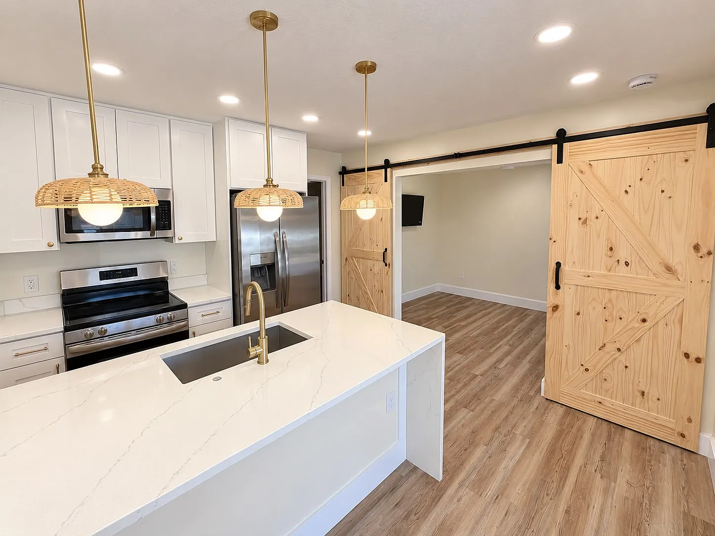 14111 W Parsley Dr — Photo 3