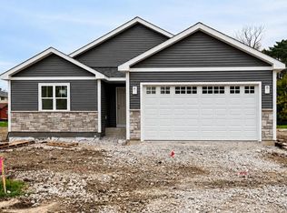 5704 55th St, Kenosha, WI 53144