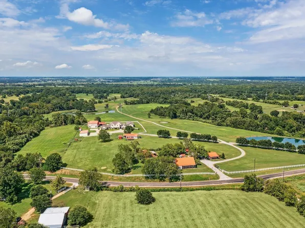 4008 Fm 949 Rd, Sealy, TX 77474