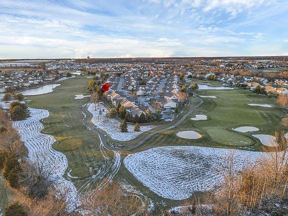 5th image of 189 Pebble Creek Dr