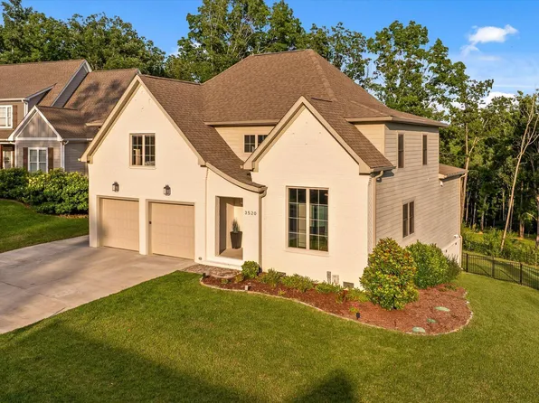 3520 Sweetshrub Way, Signal Mountain, TN 37377
