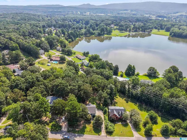 1416 Hilltop Ter, Moody, AL 35004