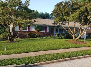 237 Orchard Ln, Norristown, PA 19401