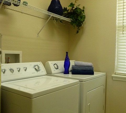 4th image of 75 Riverview Bnd S Unit 1643