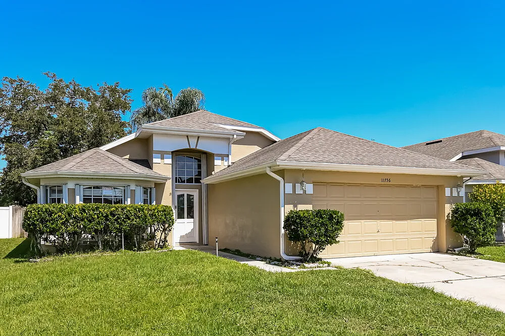 3 bed, 2.0 bath, 1516 sqft, $2,455 — Photo 3