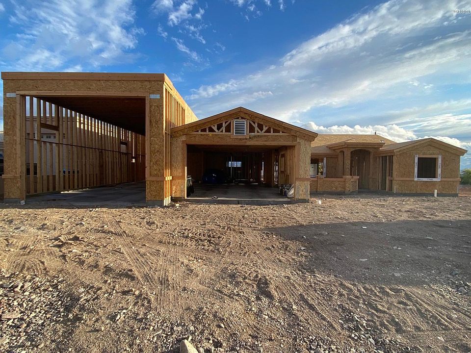 1st image of 116 Tahiti Ln