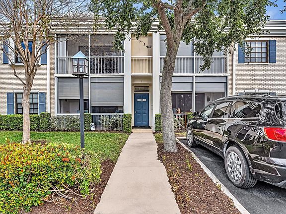 5th image of 150 Cypress Club Drive #535