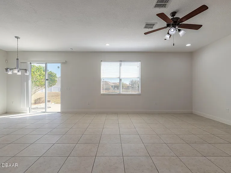 115 Mulberry Branch Ct — Photo 34