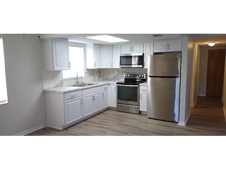 412 Euclid Ave #A — Photo 15