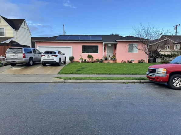 209 Rodeo Ave, Salinas, CA 93906