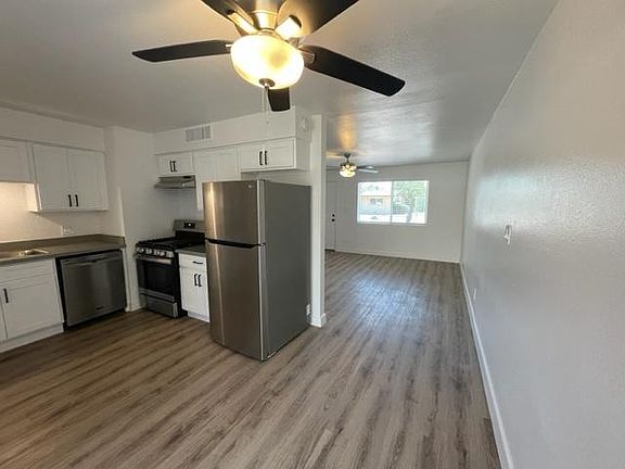 4th image of 5110 N 21st Ave APT 12