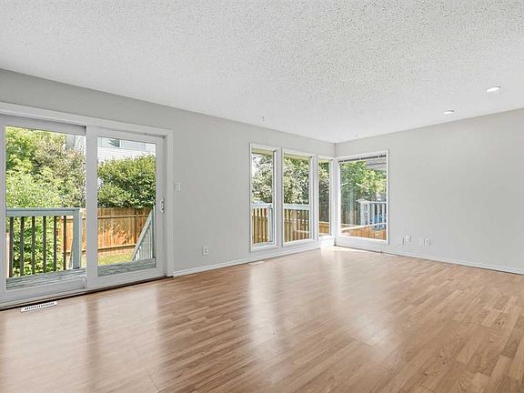 3rd image of 126 E McRae St #4